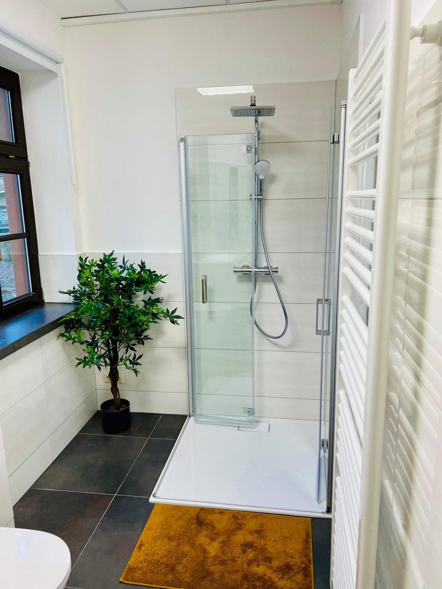Sh-apartments-stylische Mia - Parken - Wifi Schmalkalden